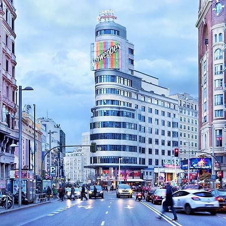 Punta Me Rooms Near The Gran Via มาดริด ภายนอก รูปภาพ